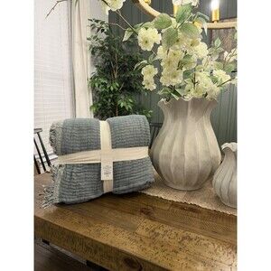 King + Reversible Textured Cotton Chambray Coverlet Dark Teal Blue - Casaluna